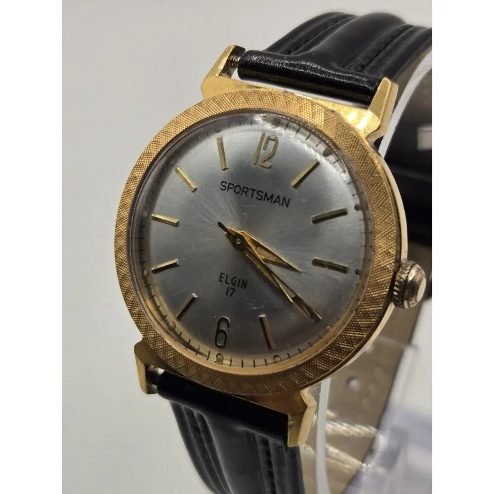 Vintage Elgin Sportsman 17 Jewel Mechanical Watch . 1960s. New Leather Strap
